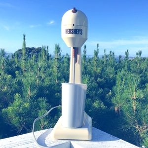 HERSHEYS  Milkshake Maker